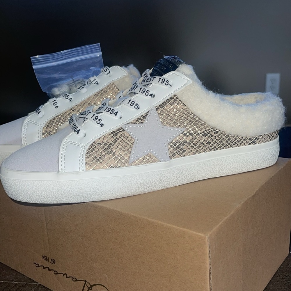 Heavenly VH Vintage  Havana NWT